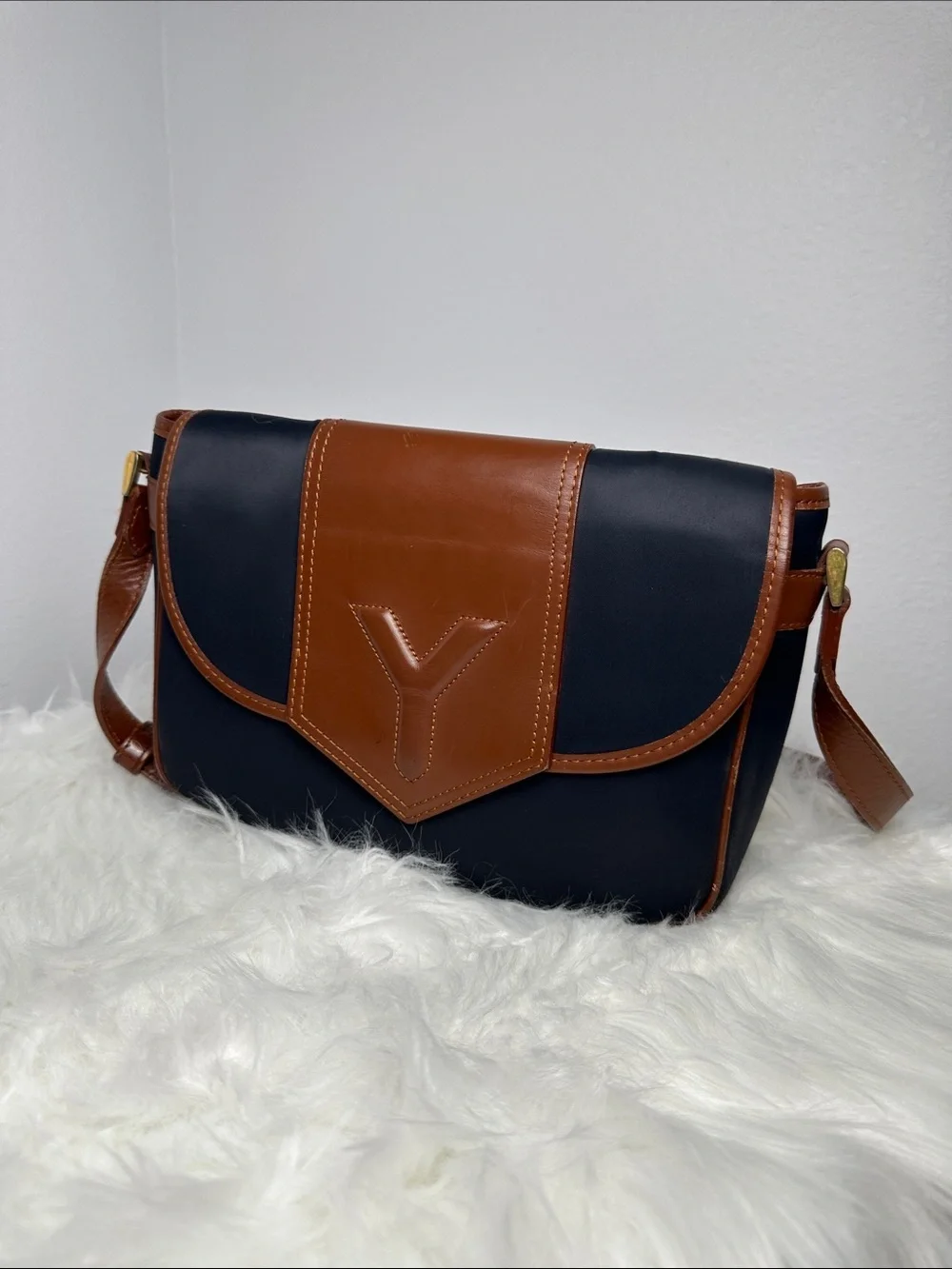 💯Authentic Yves Saint Laurent YSL Vintage Navy & Brown Crossbody Shoulder Bag🍀